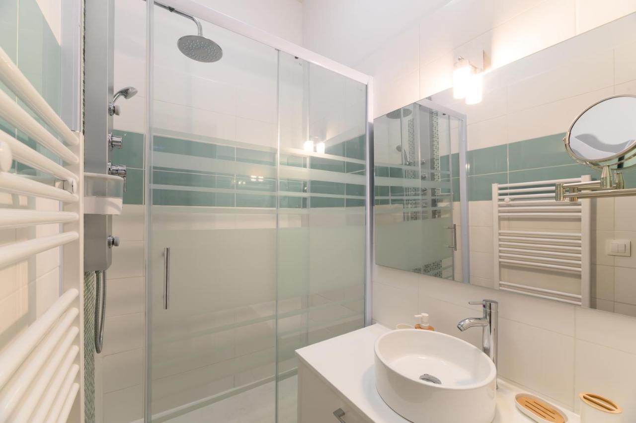 Daumier - New 2 Bdrs Flat Near La Seine Apartman Párizs Kültér fotó